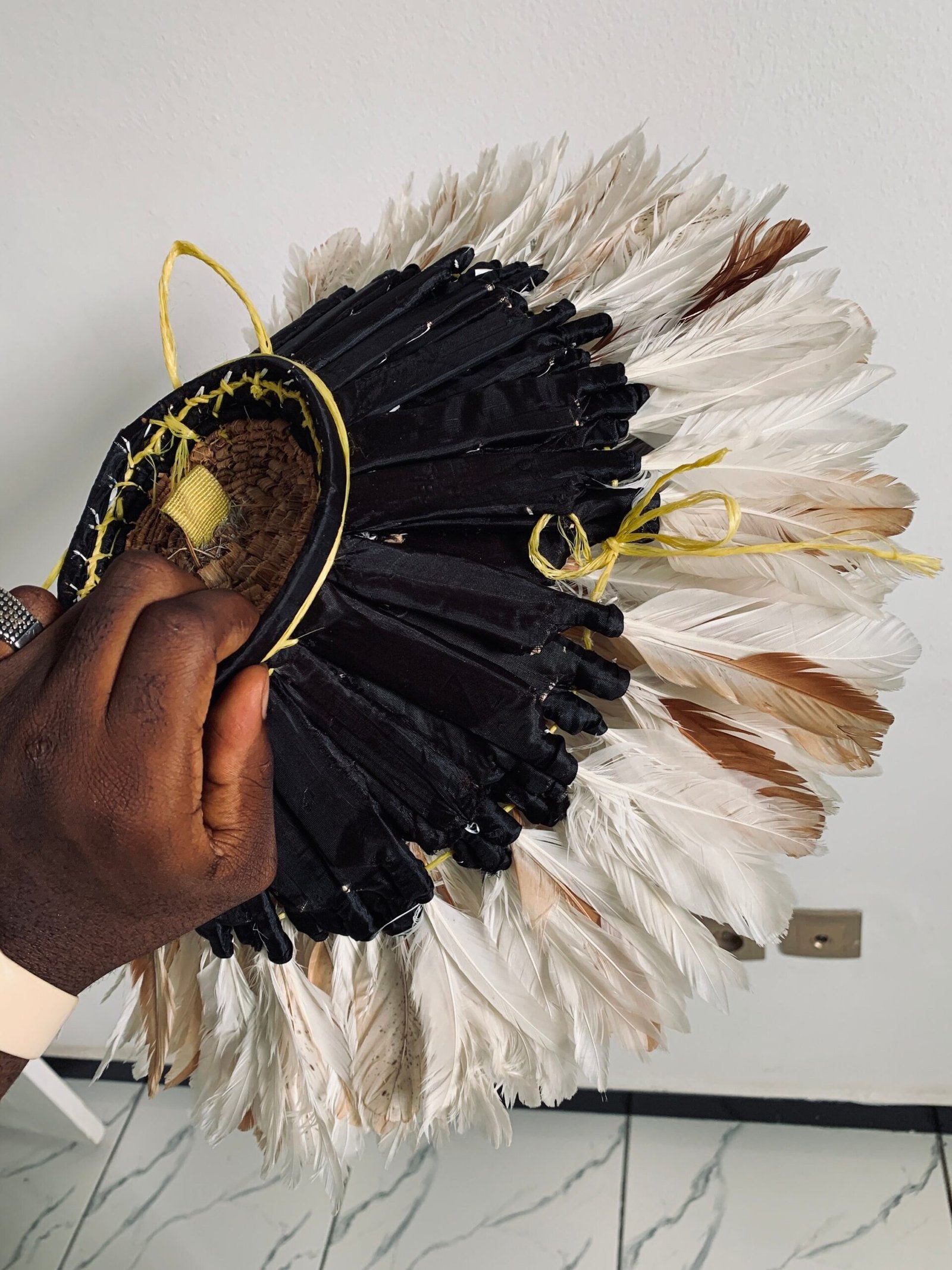 Tan white gray cream juju hat - Image 9