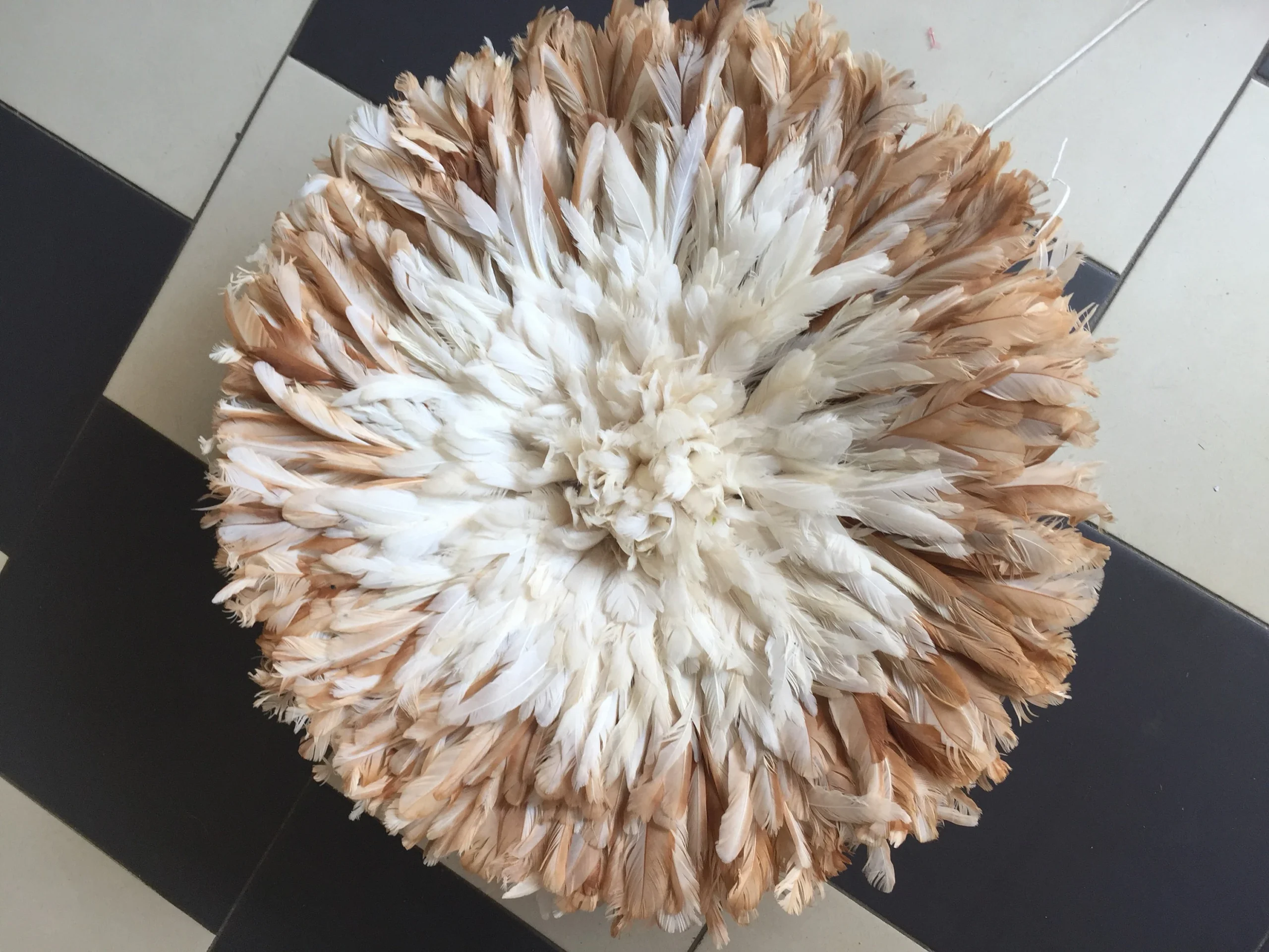 Juju hat set of 3 in White and Tan - Image 3
