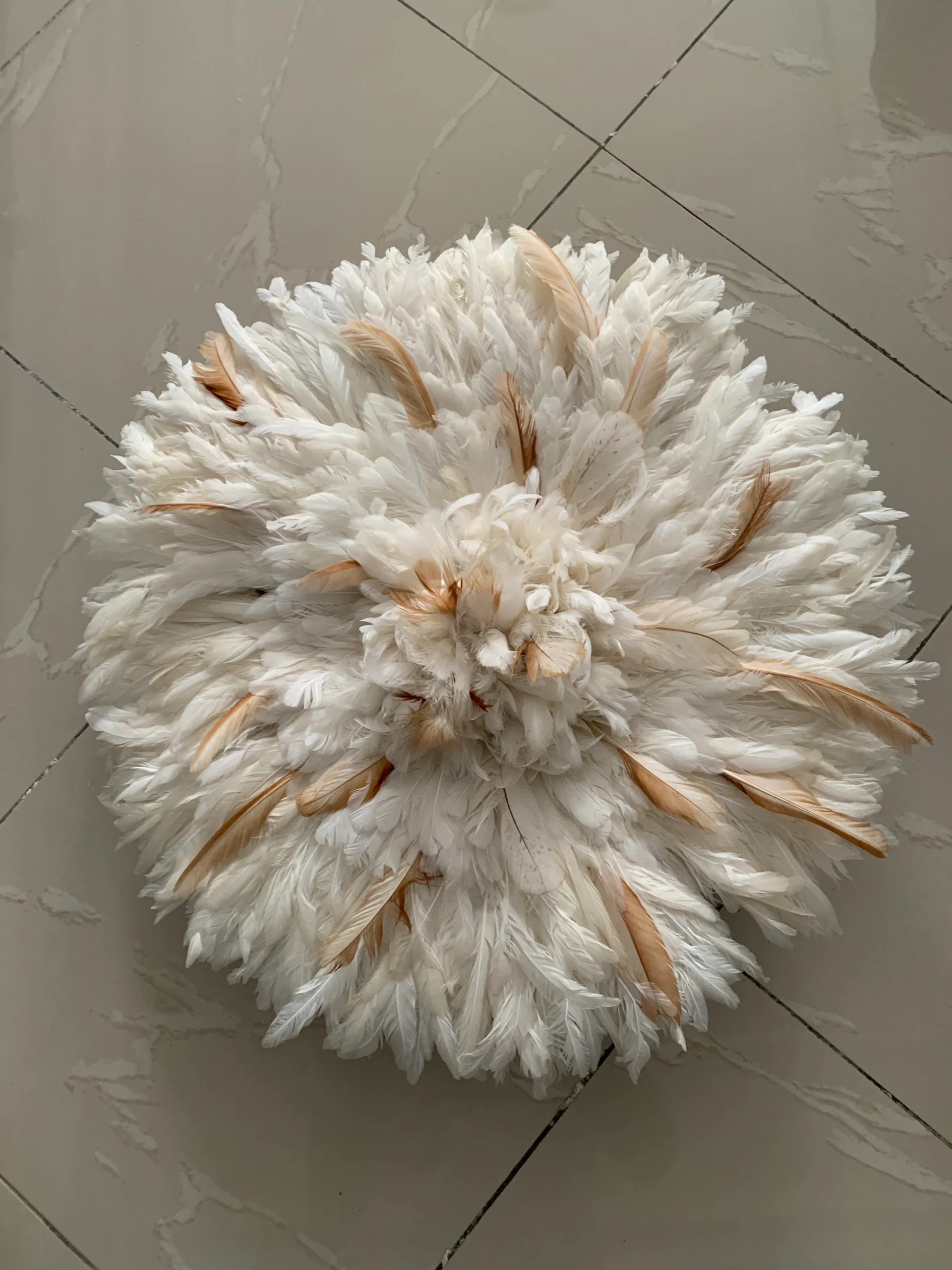 Juju hat set of 3 in white, Tan and Natural - Image 4