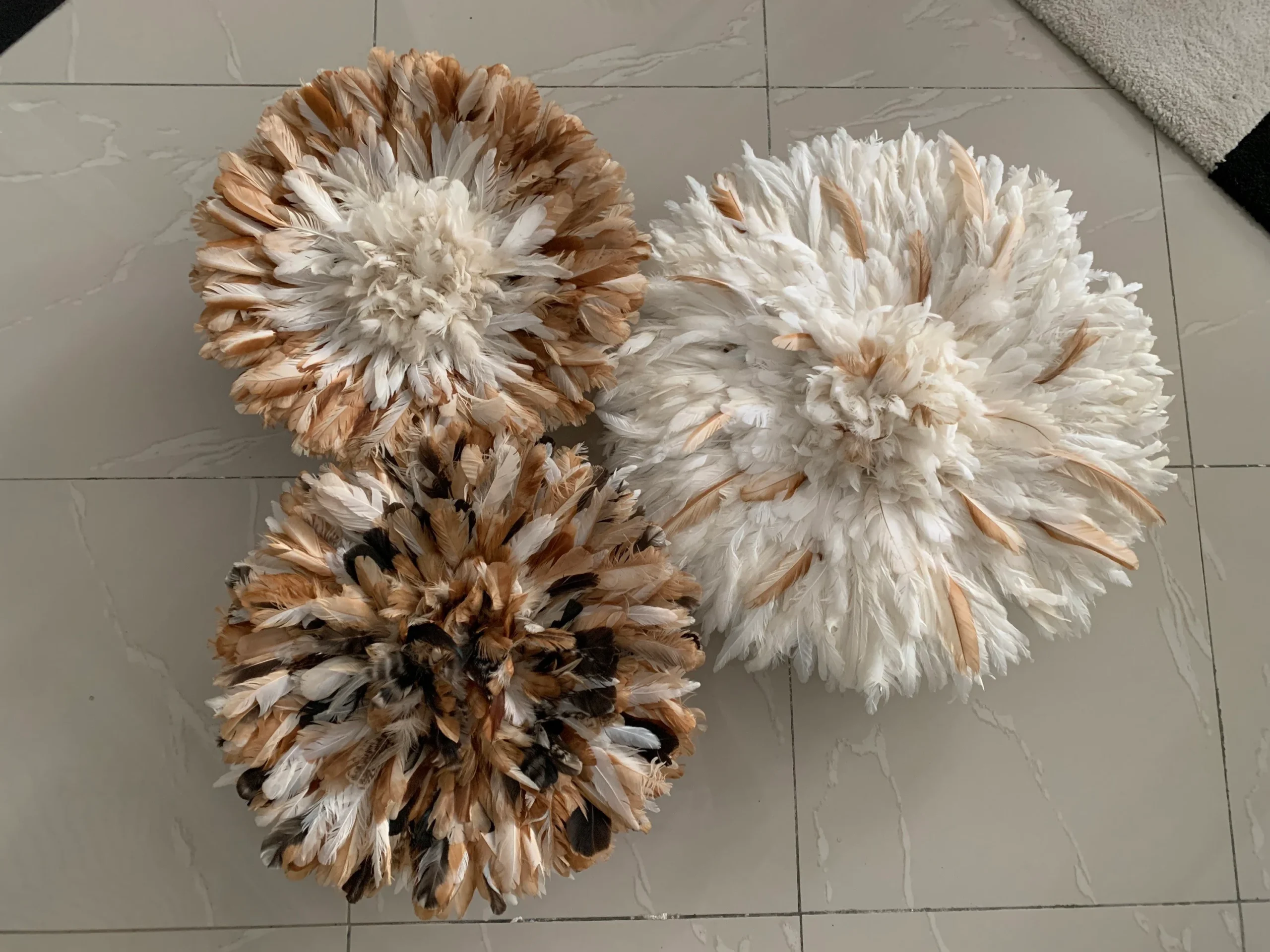 Juju hat set of 3 in white, Tan and Natural - Image 5